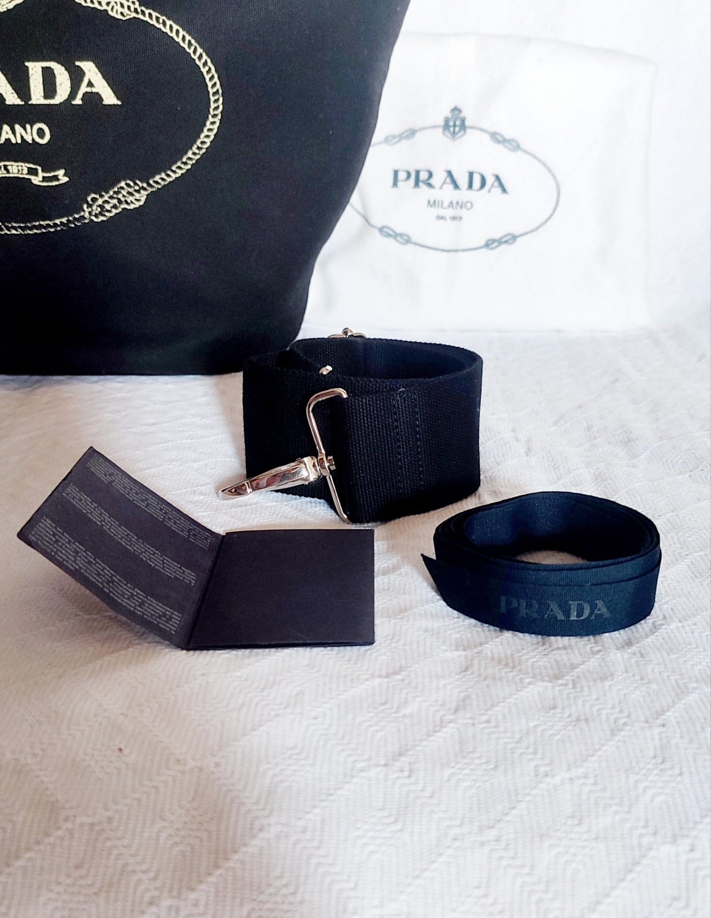 Prada Shopper Canvas con Pochette