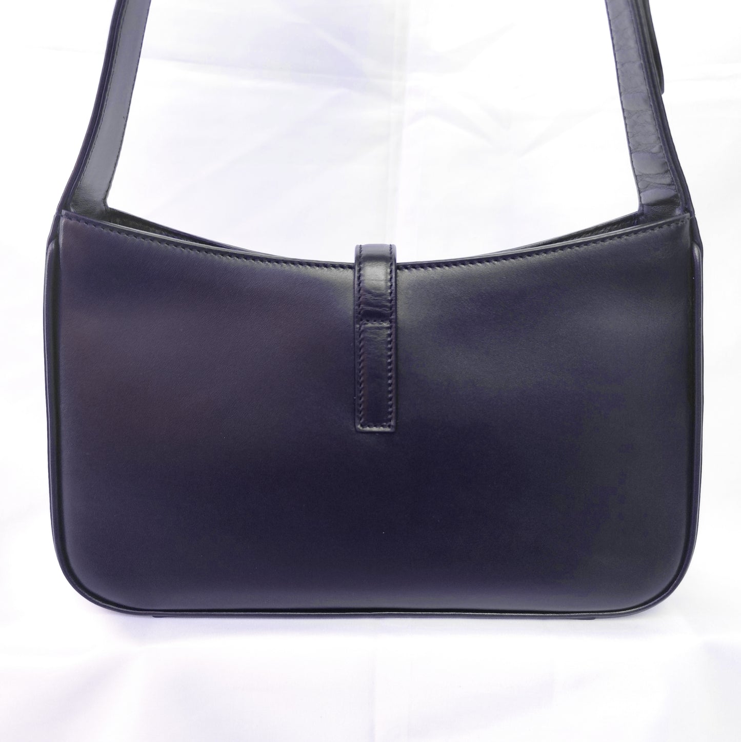 Yves Saint Laurent Le 5 à 7