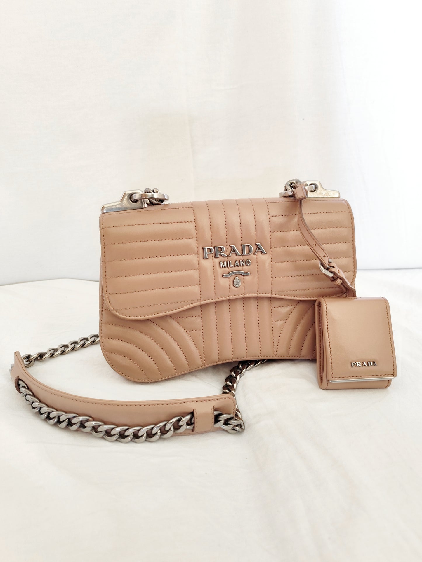Prada Diagramme Rosa Cipria