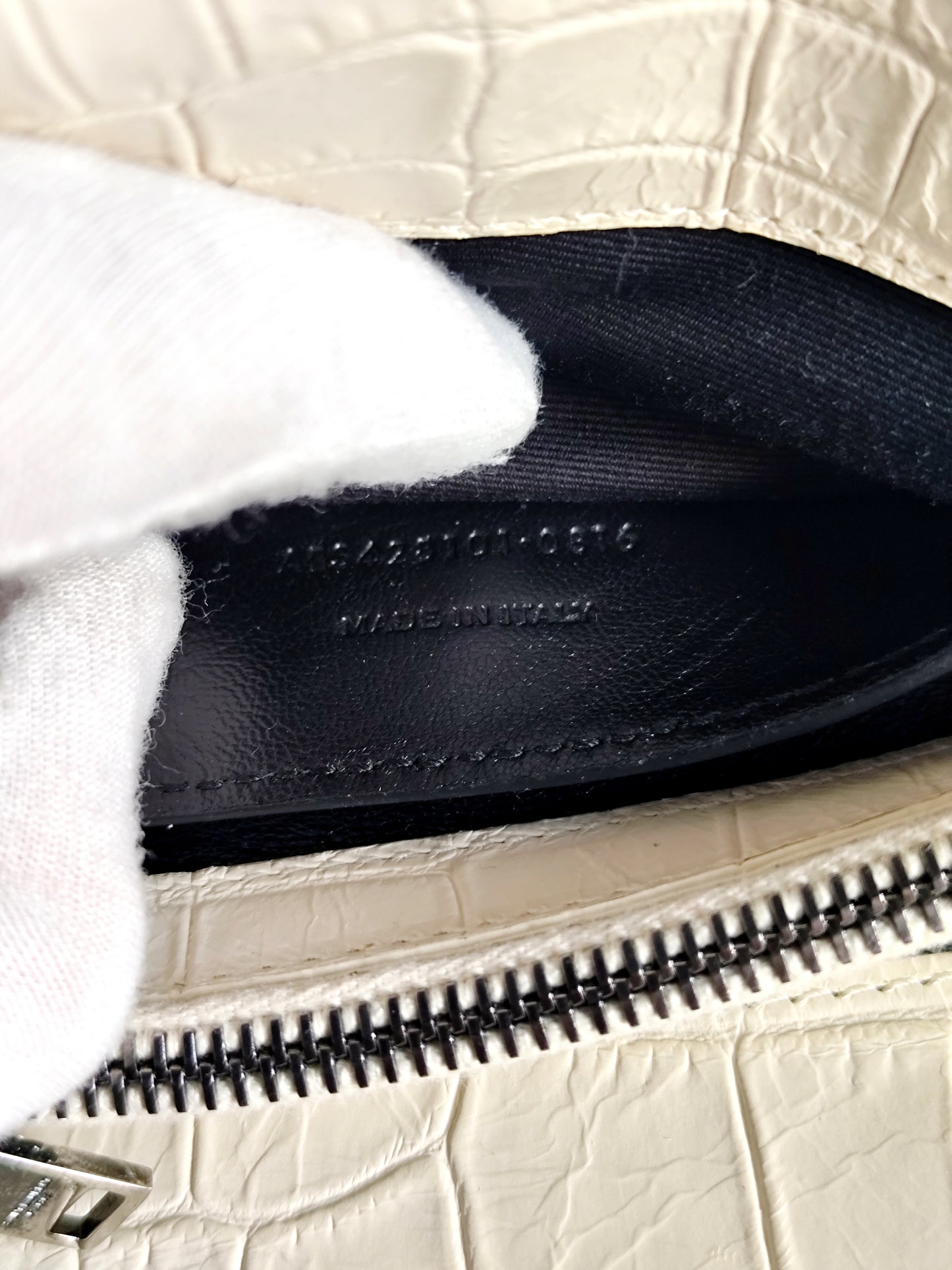 Yves Saint Laurent College Media Coccodrillo