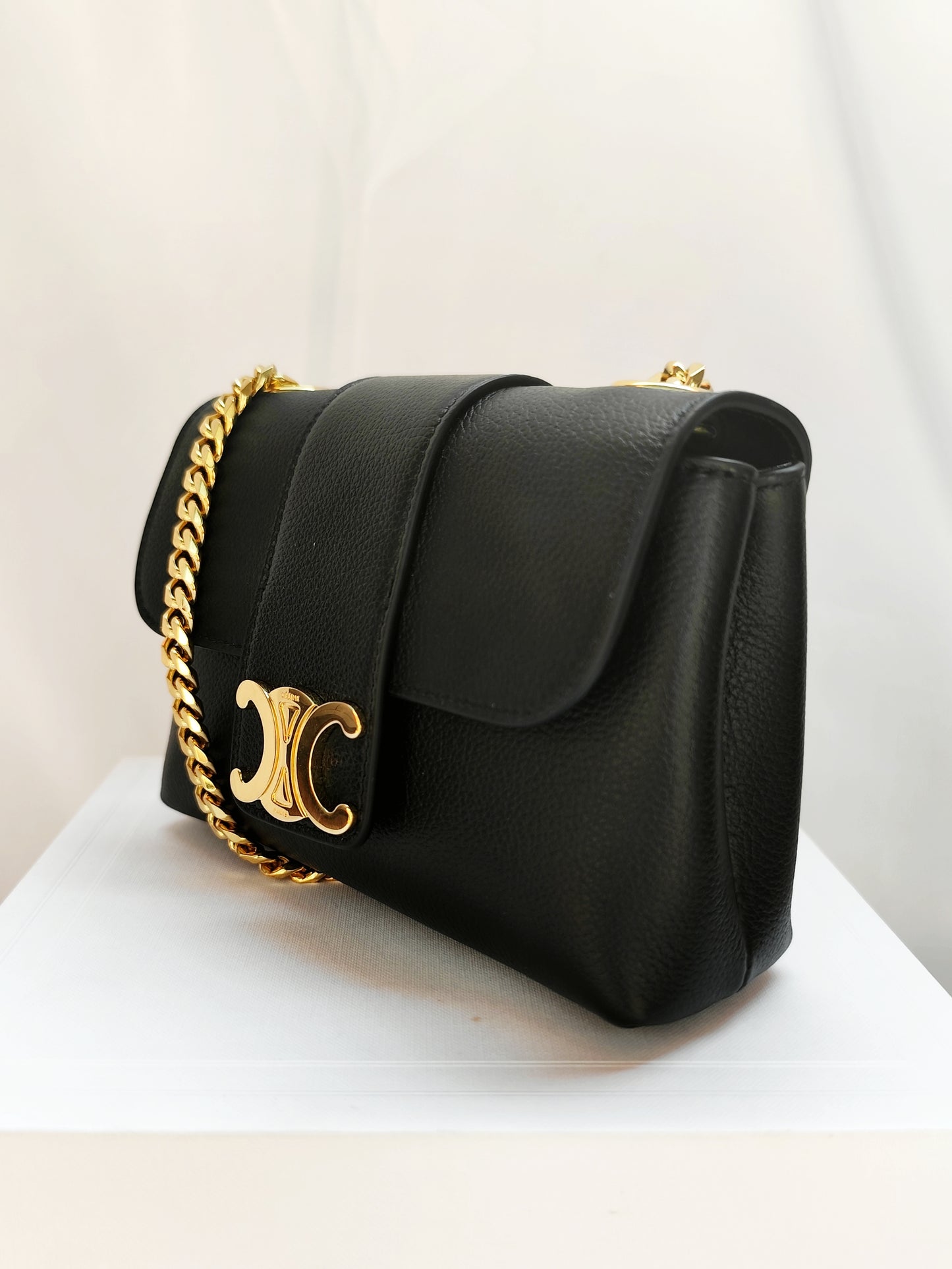 Celine Victoire Mini Nera